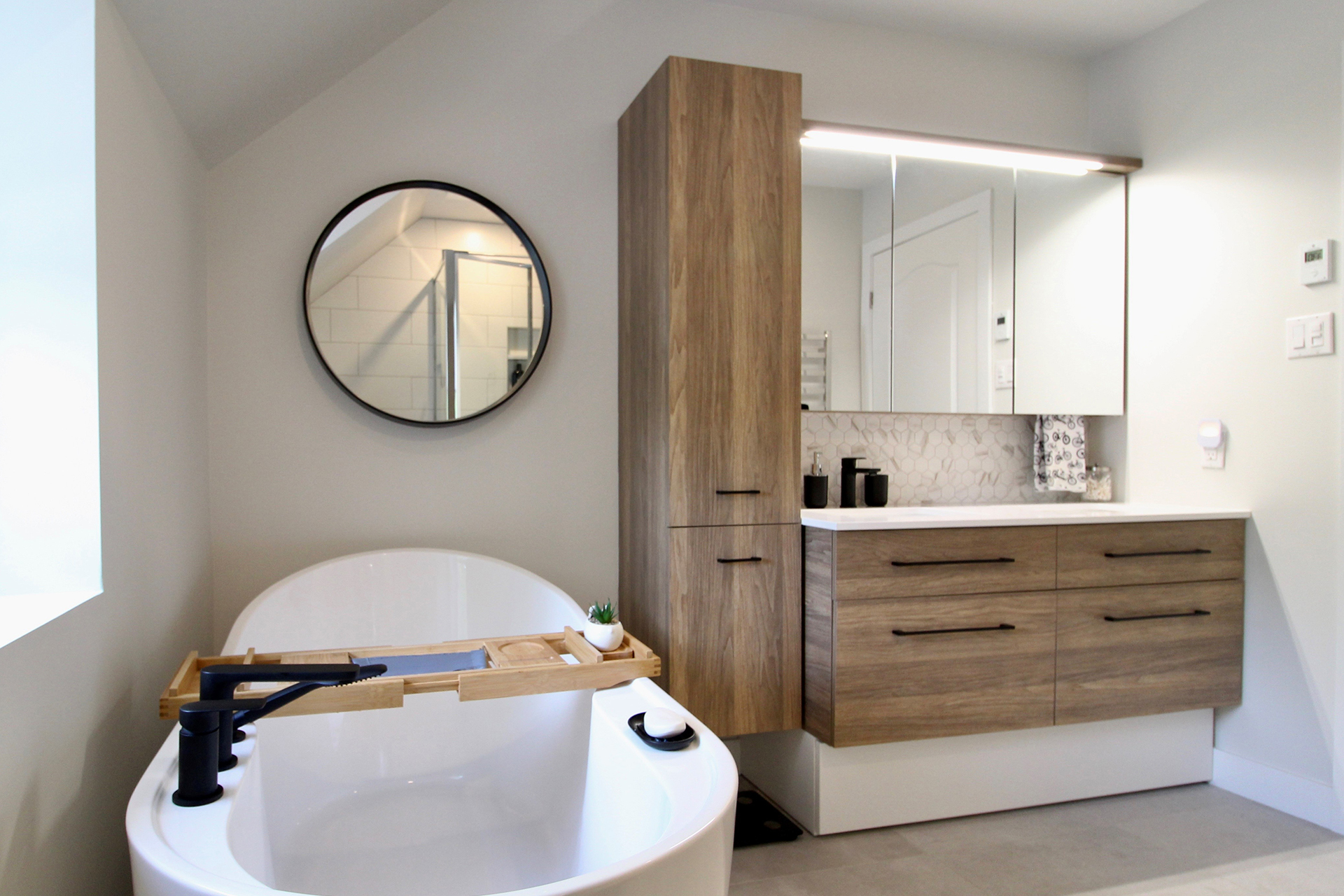 Neolito elegantia M 2015 T avec Bain